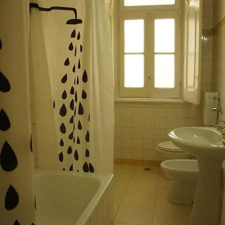 Residencia Alameda Πανσιόν Lisboa